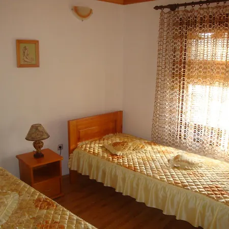 Apartment Krakra House